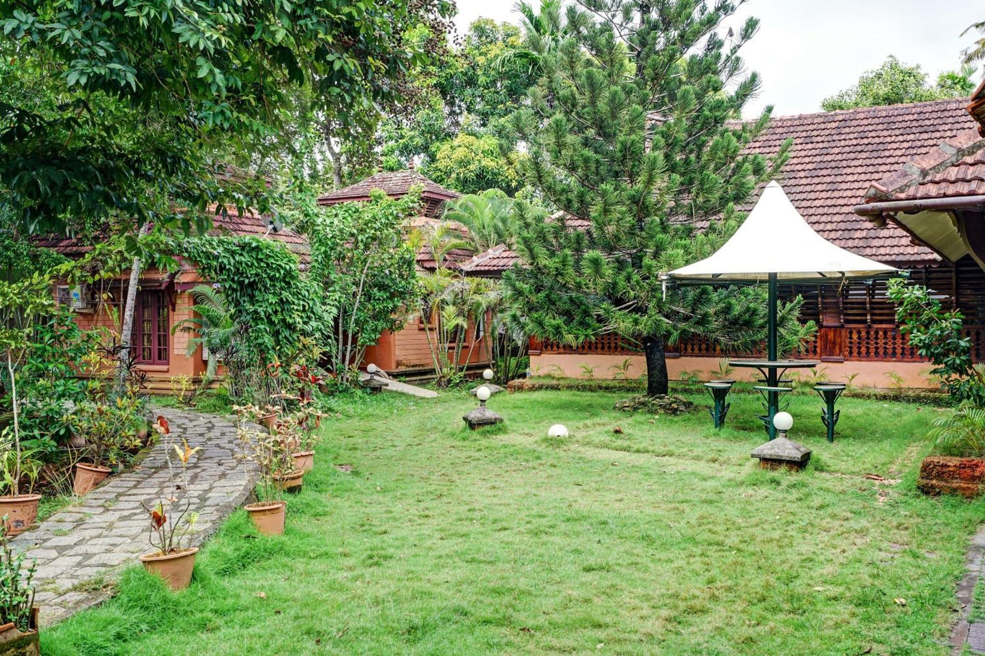 Palette - Pagoda Resorts Alappuzha Eksteriør bilde